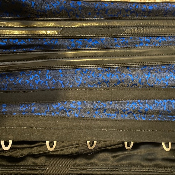 Vintage 90’s Corset Miss Antoinette Brocade Silk - Picture 9 of 11